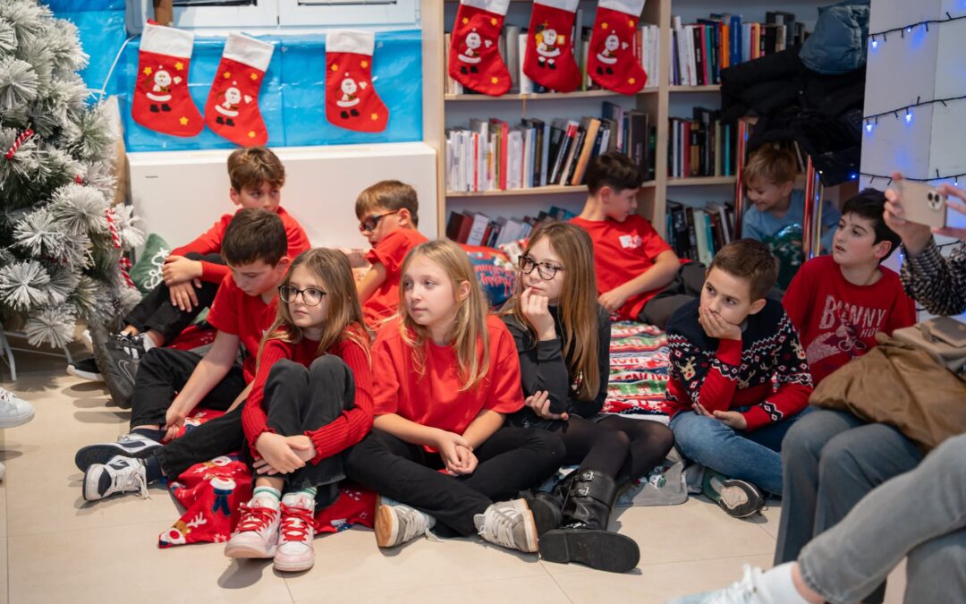 Učenici 4. razreda na predstavljanju slikovnice